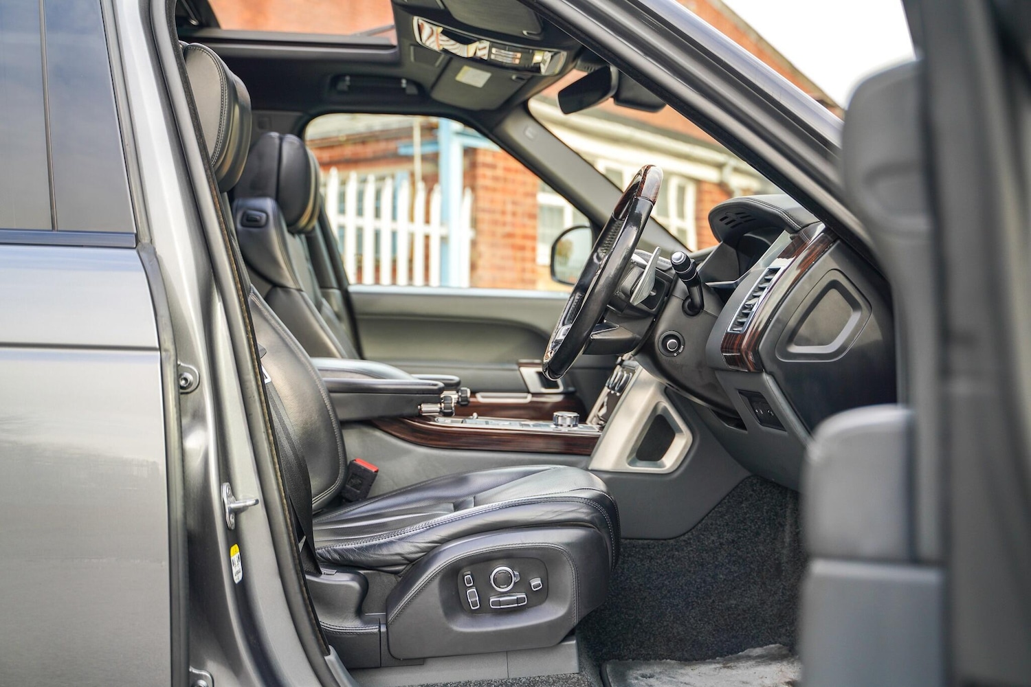 Used Land Rover Range Rover 2017 for sale - 77632918: Photo 37