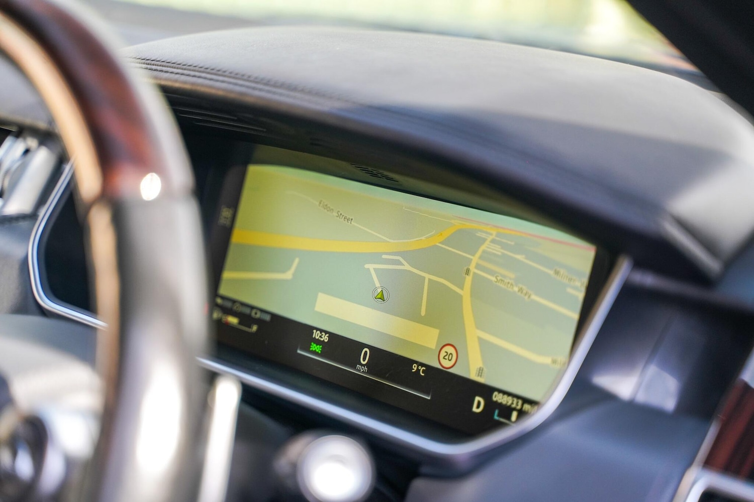 Used Land Rover Range Rover 2017 for sale - 77632918: Photo 74