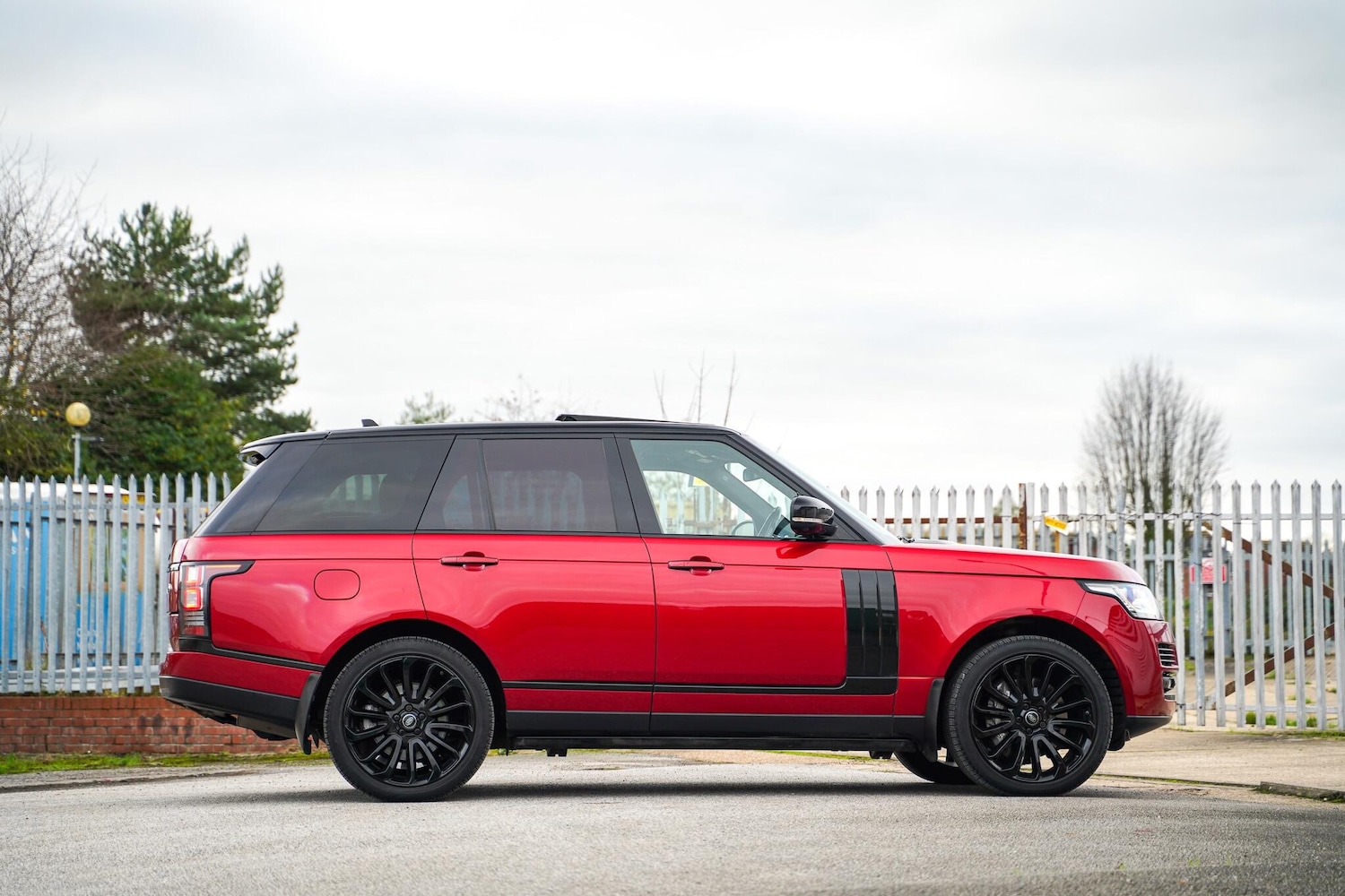 Used Land Rover Range Rover 2015 for sale - 76596989: Photo 10
