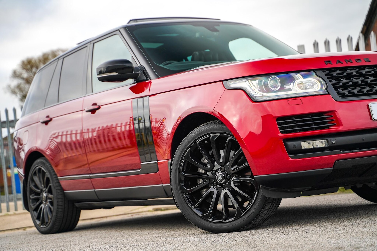 Used Land Rover Range Rover 2015 for sale - 76596989: Photo 2