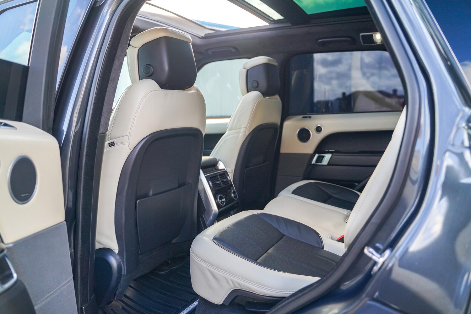 Used Land Rover Range Rover Sport for sale - 78141596: Photo 12