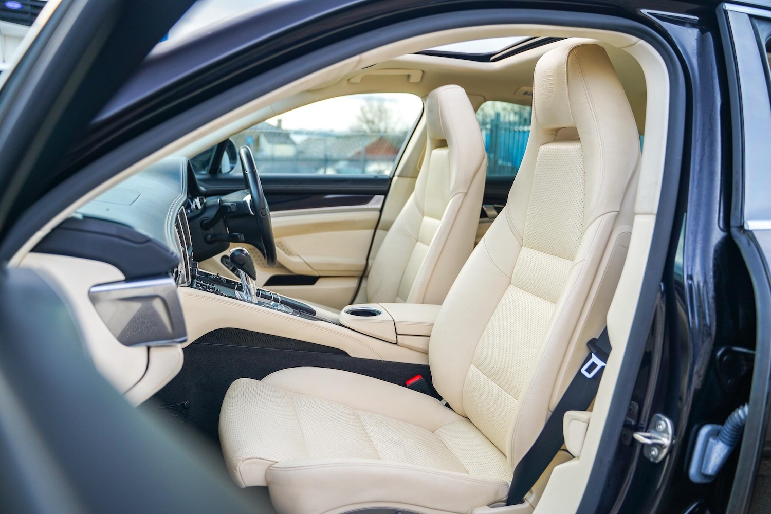 Used Porsche Panamera 2014 for sale - 77484565: Photo 24