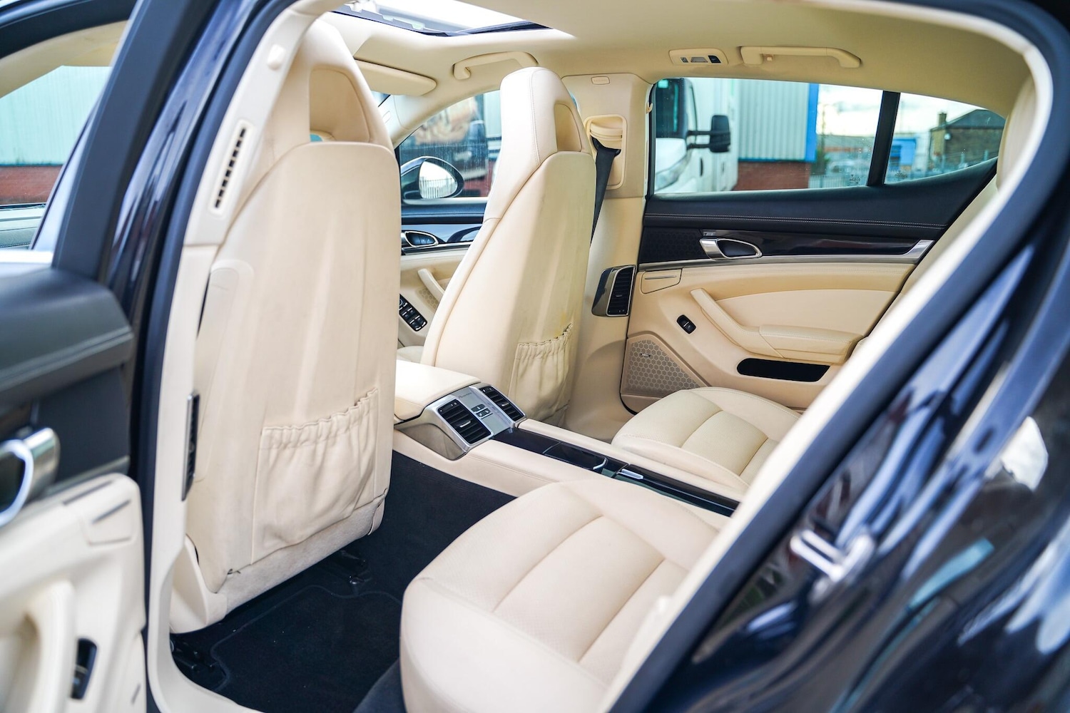 Used Porsche Panamera 2014 for sale - 77484565: Photo 25