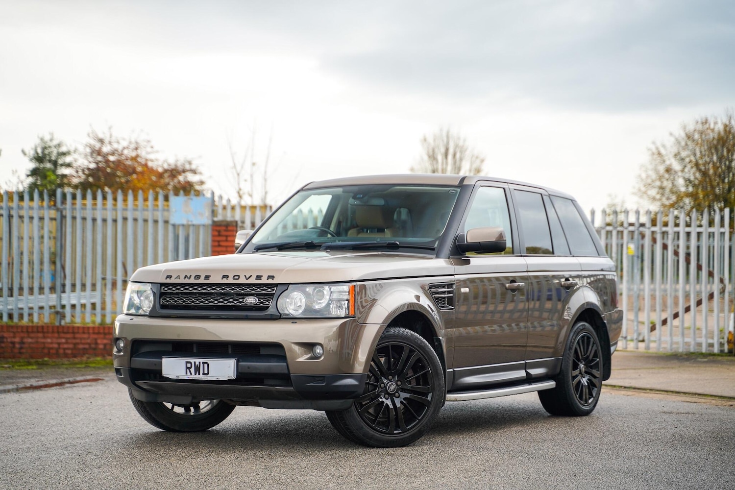 Used Land Rover Range Rover Sport 2011 for sale - 76485581: Photo 1