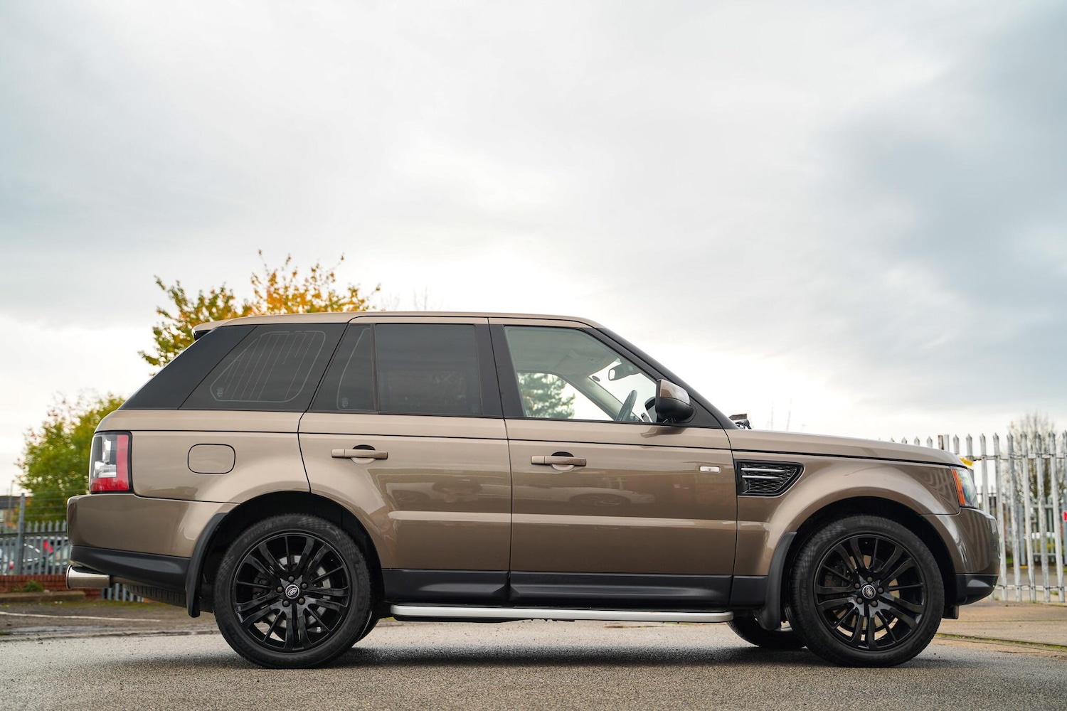 Used Land Rover Range Rover Sport 2011 for sale - 76485581: Photo 12