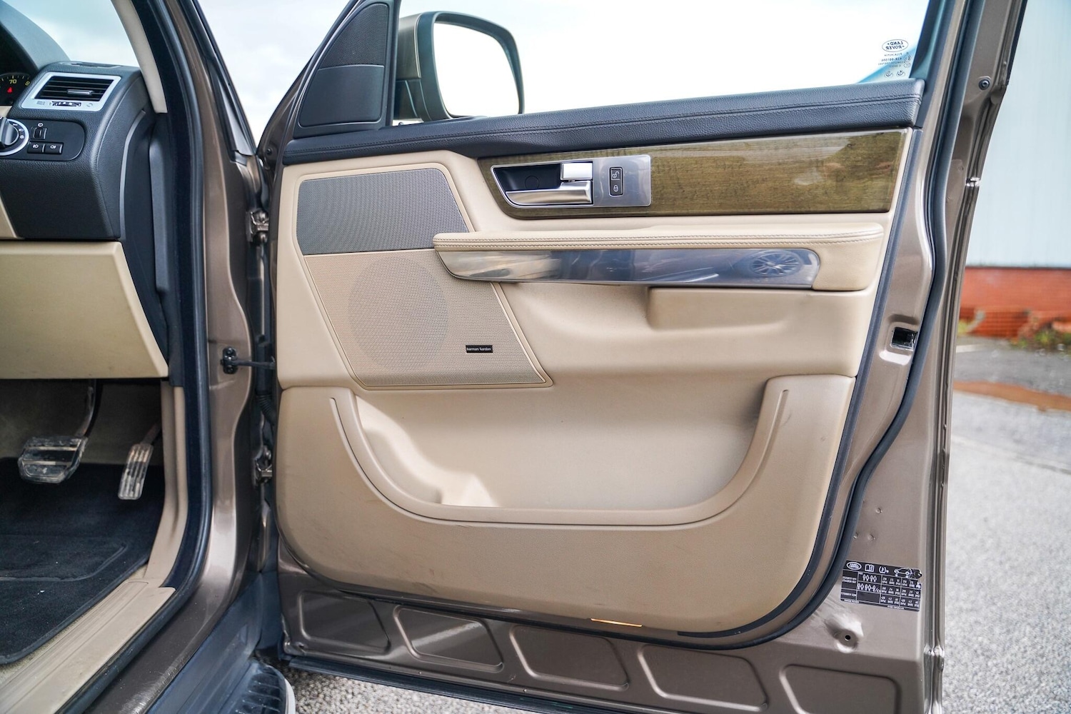 Used Land Rover Range Rover Sport 2011 for sale - 76485581: Photo 18