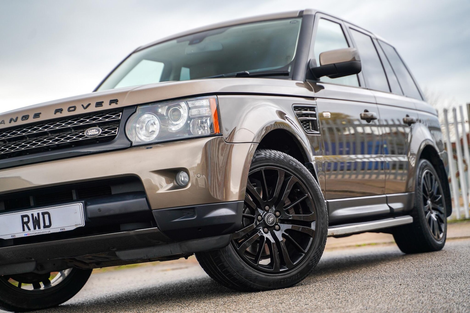 Used Land Rover Range Rover Sport 2011 for sale - 76485581: Photo 2