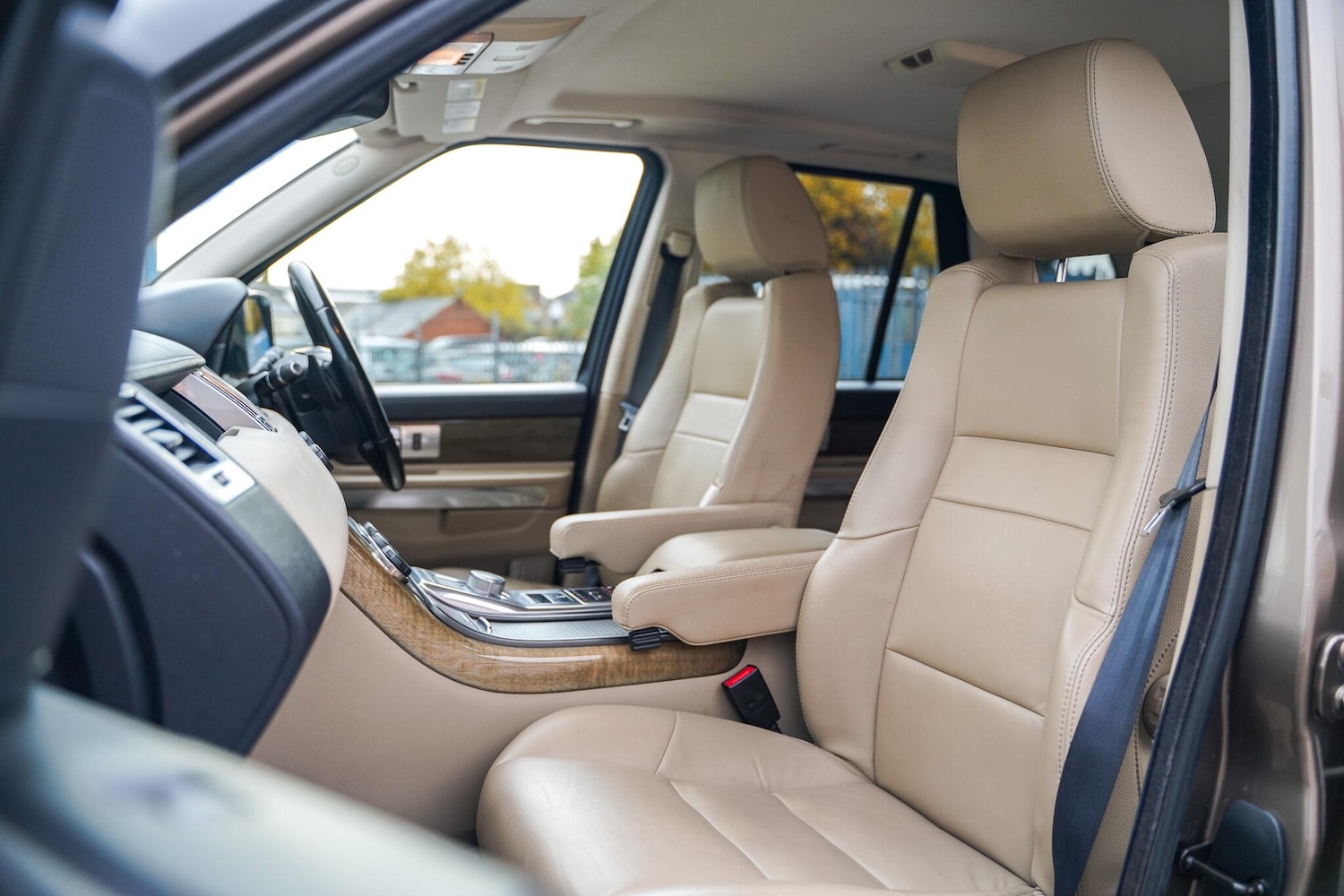 Used Land Rover Range Rover Sport 2011 for sale - 76485581: Photo 4