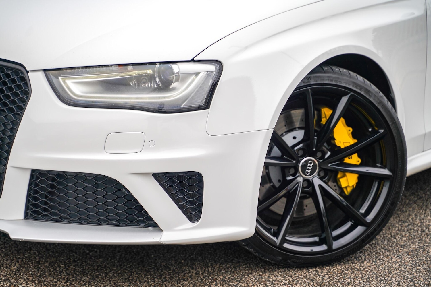 Used Audi RS4 2014 for sale - 77279000: Photo 3