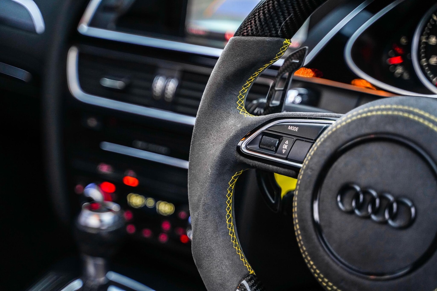 Used Audi RS4 2014 for sale - 77279000: Photo 46