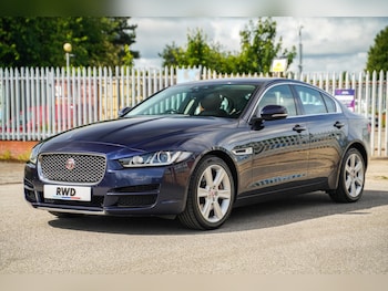 Used Jaguar XE 2018 for sale - 78891730: Photo