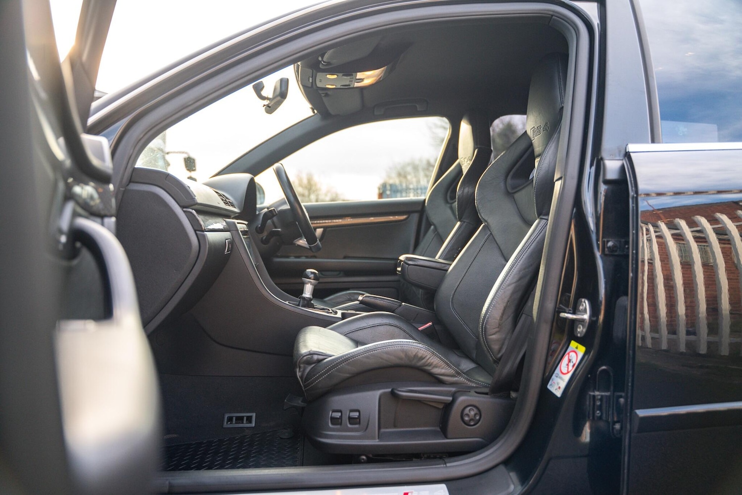 Used Audi RS4 2007 for sale - 77202841: Photo 32