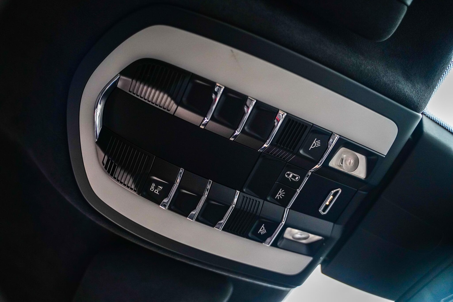 Used Porsche Panamera 2015 for sale - 77029139: Photo 60