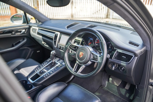Used Porsche Macan 2015 for sale - 76189747: Photo 10