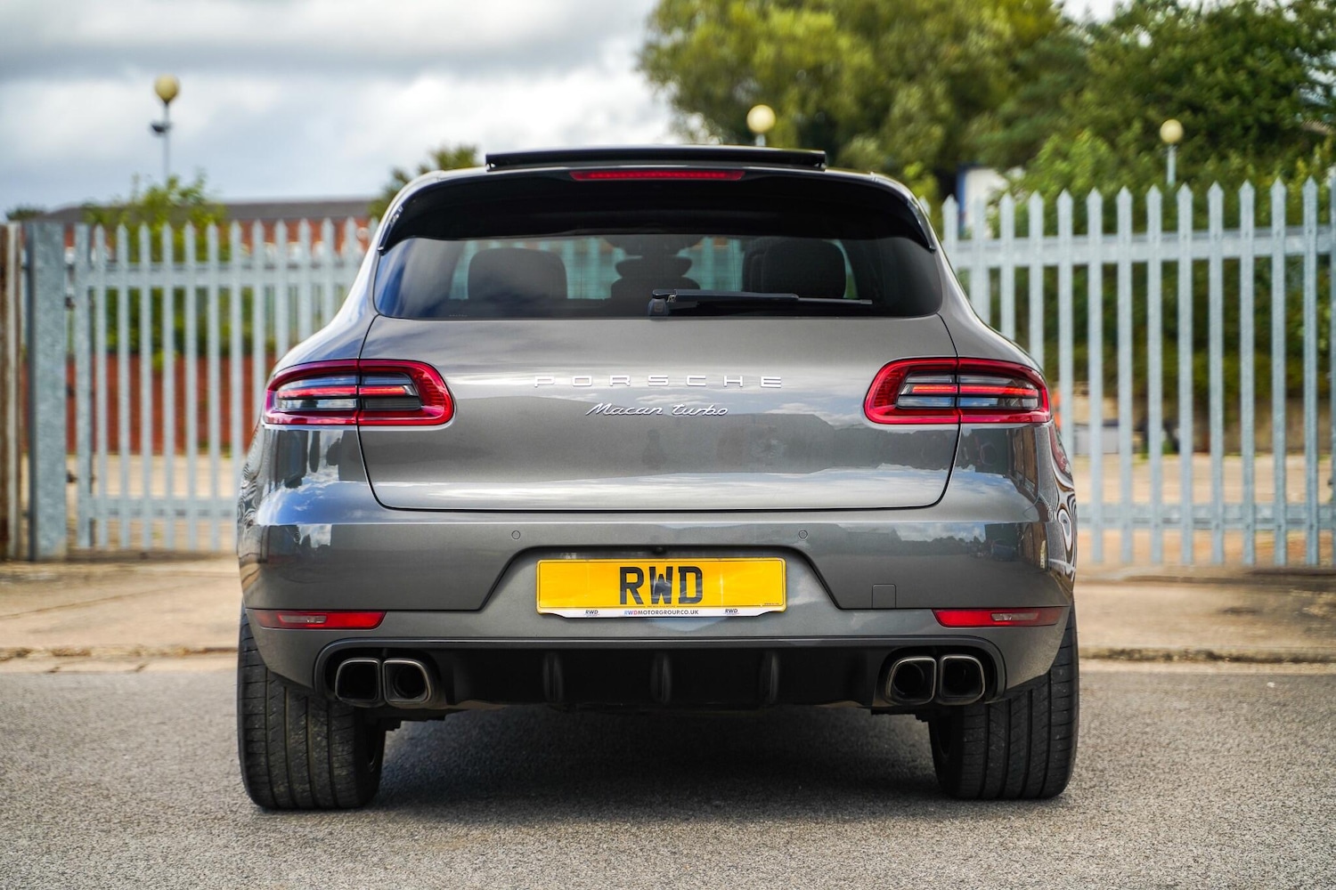 Used Porsche Macan 2015 for sale - 76189747: Photo 13