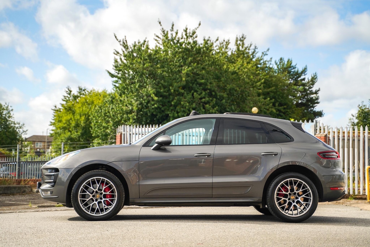 Used Porsche Macan 2015 for sale - 76189747: Photo 26