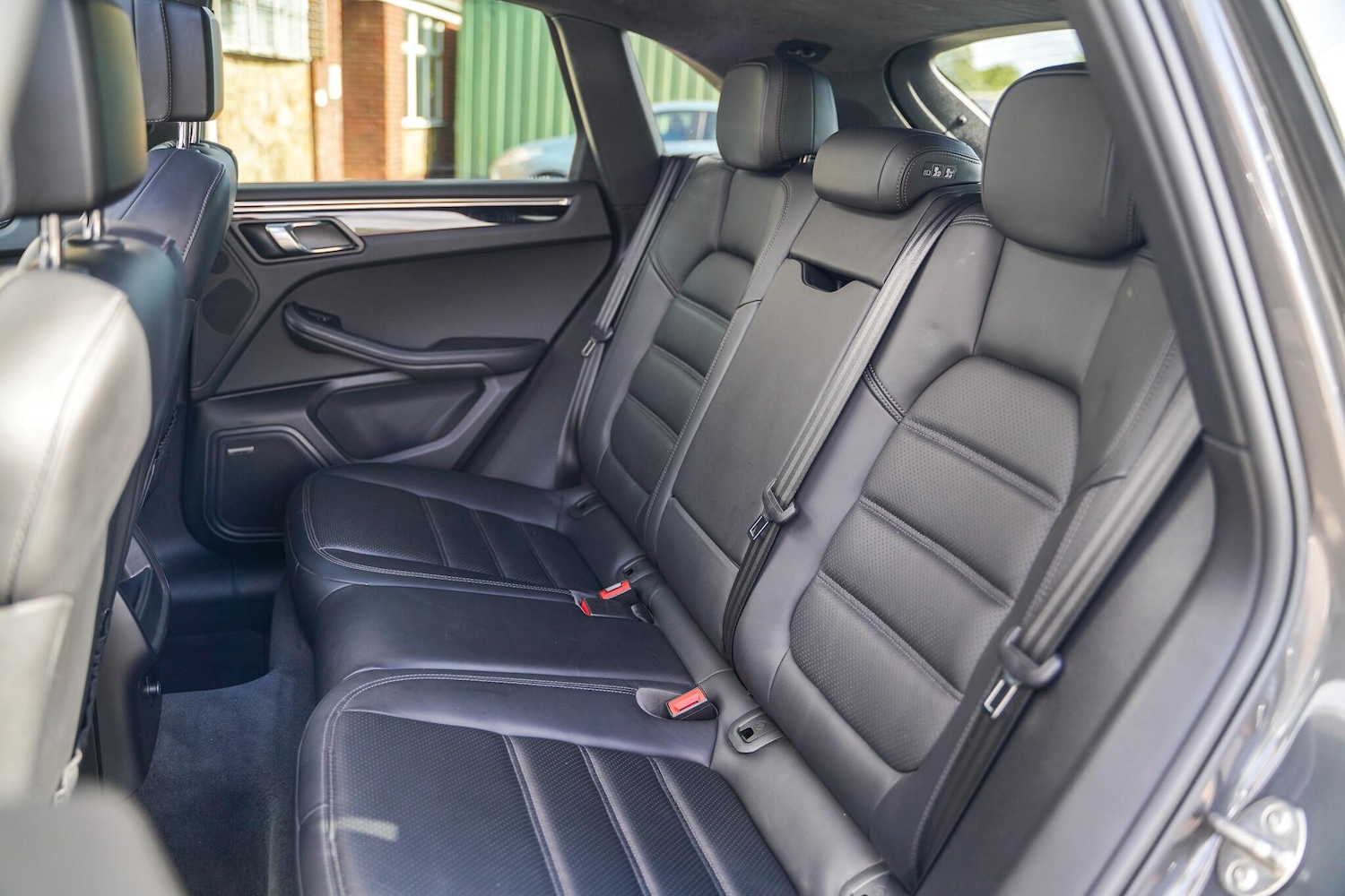 Used Porsche Macan 2015 for sale - 76189747: Photo 36