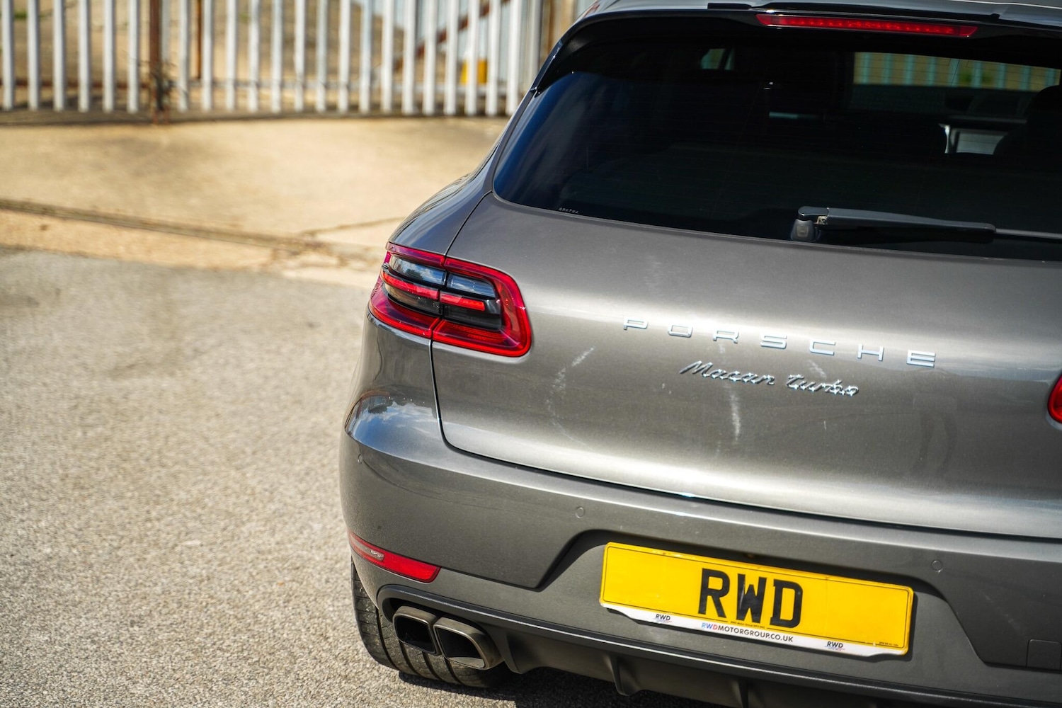 Used Porsche Macan 2015 for sale - 76189747: Photo 43