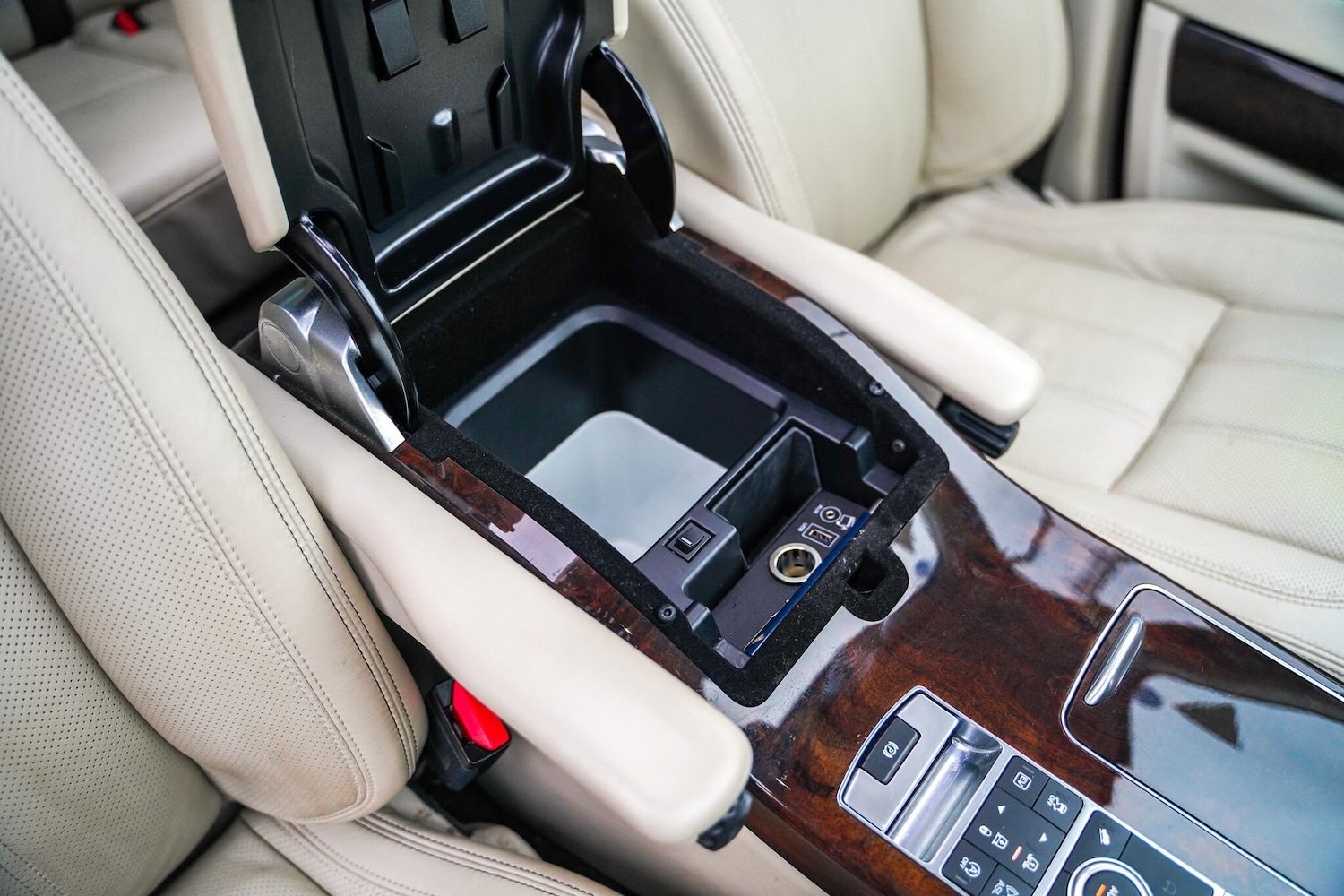 Used Land Rover Range Rover 2015 for sale - 77029114: Photo 43