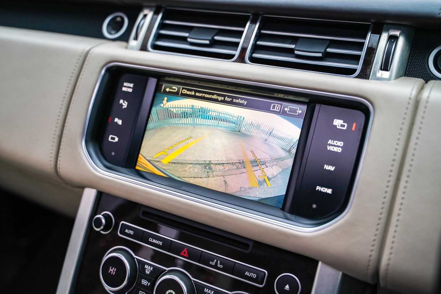 Used Land Rover Range Rover 2015 for sale - 77029114: Photo 50