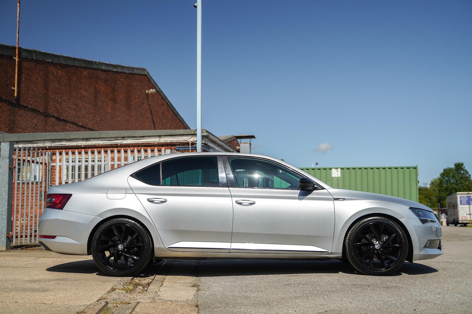 Used Skoda Superb 2018 for sale - 76849833: Photo 16