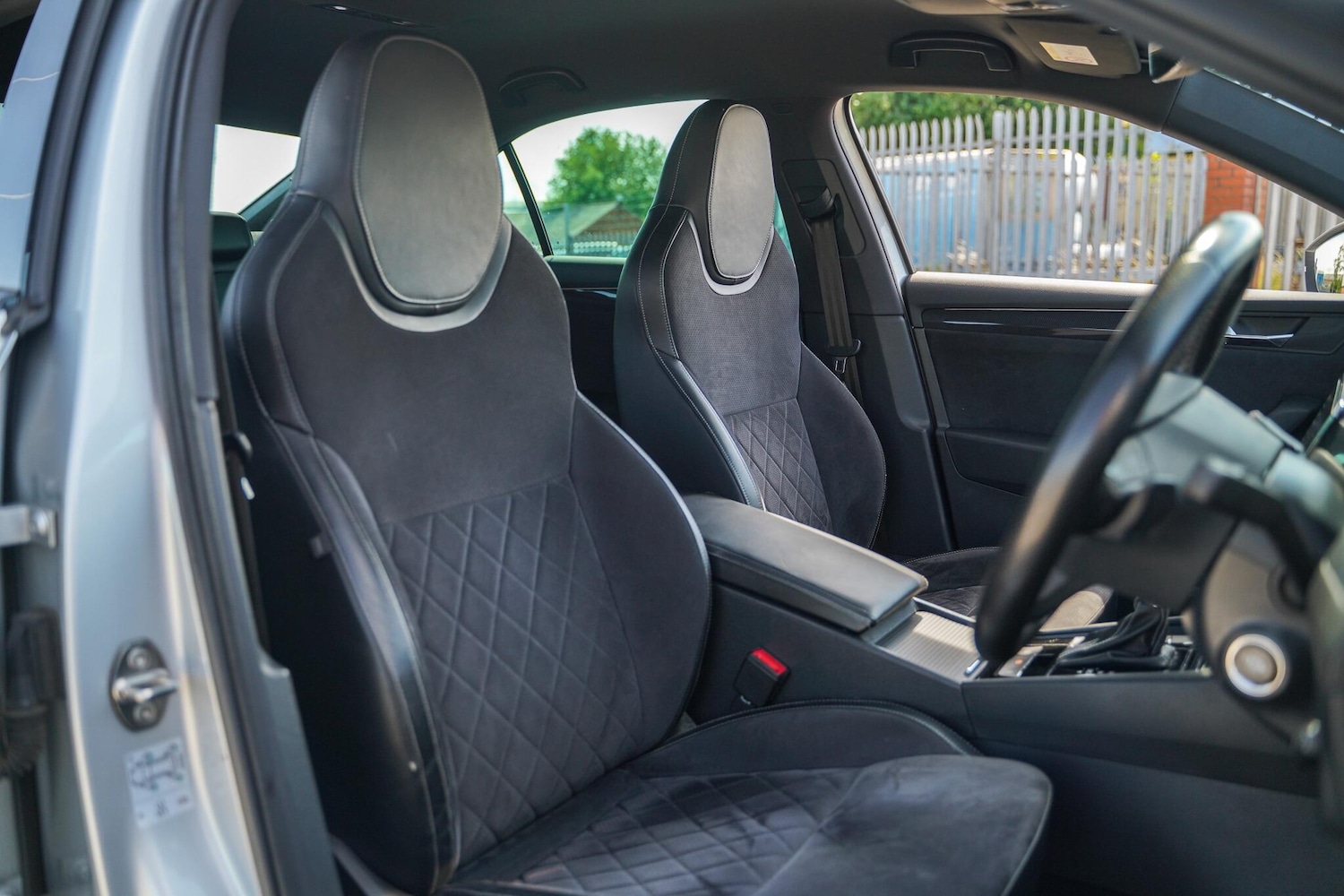 Used Skoda Superb 2018 for sale - 76849833: Photo 6