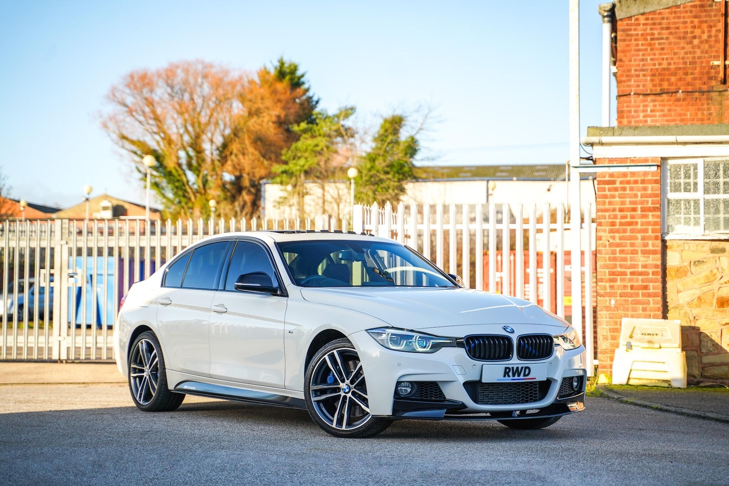 Used BMW 3 Series 2017 for sale - 76898788: Photo 17