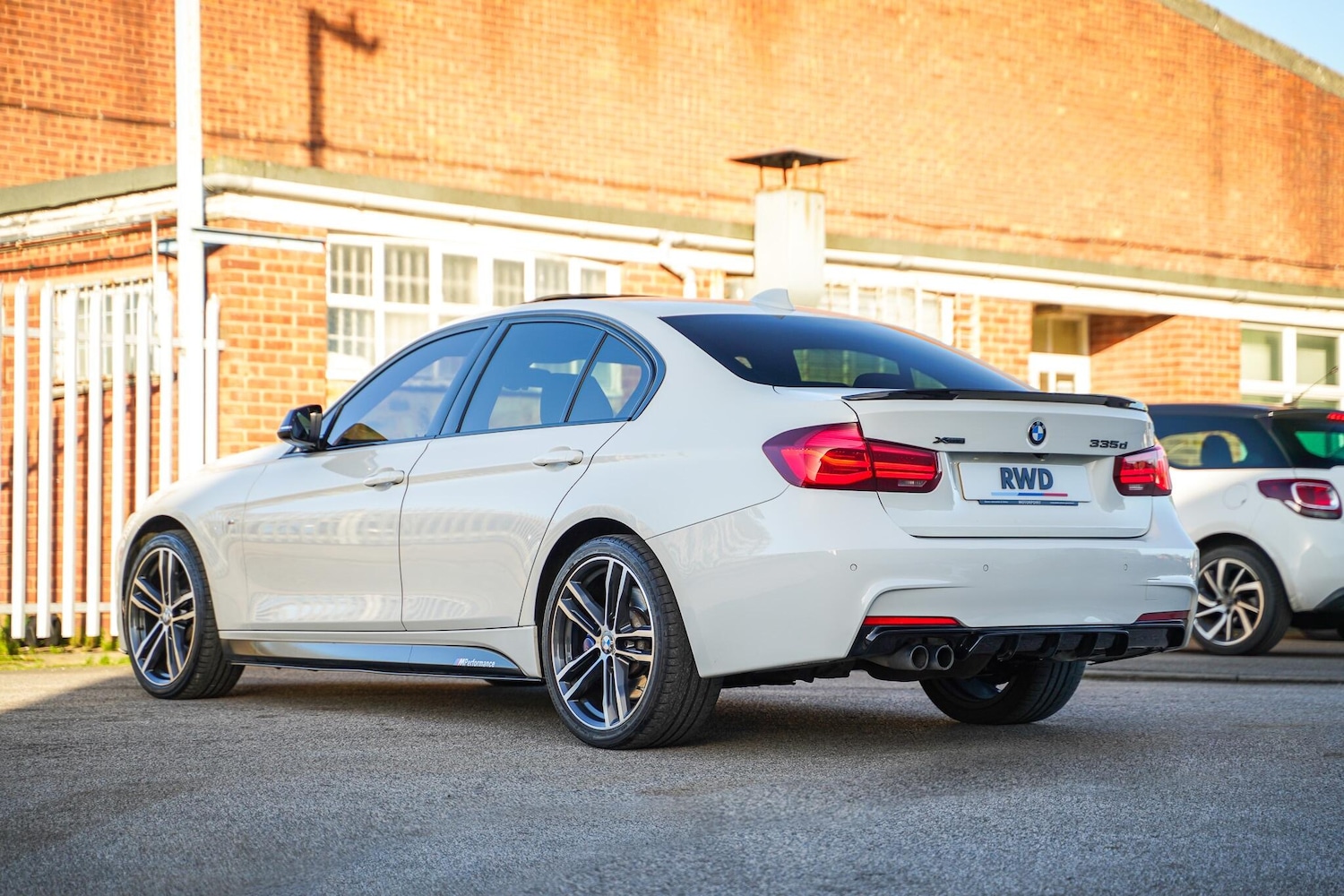 Used BMW 3 Series 2017 for sale - 76898788: Photo 31