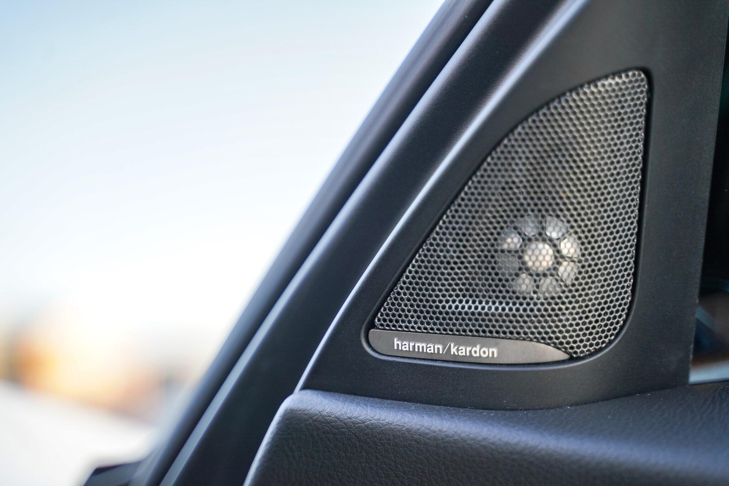 Used BMW 3 Series 2017 for sale - 76898788: Photo 41