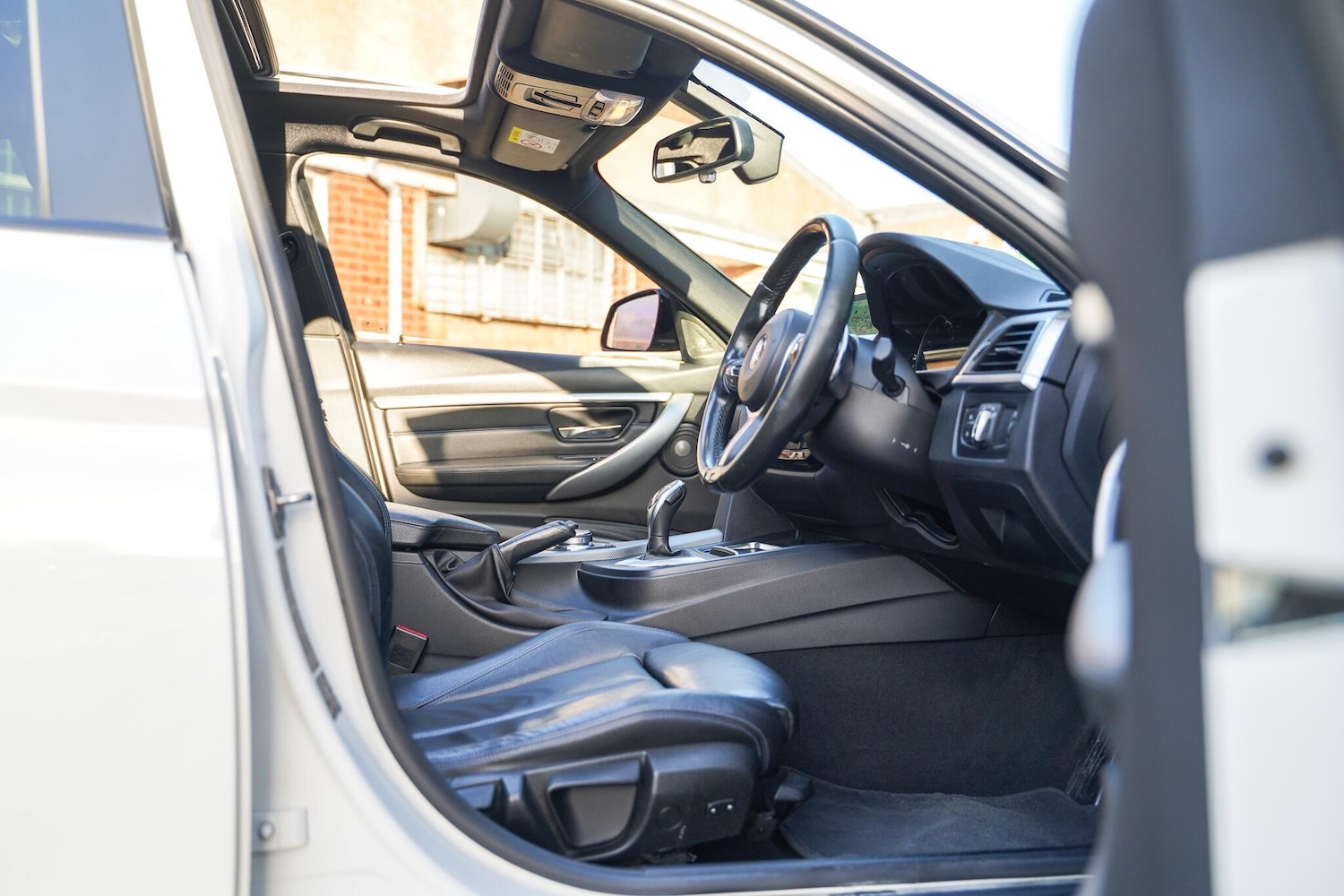 Used BMW 3 Series 2017 for sale - 76898788: Photo 42