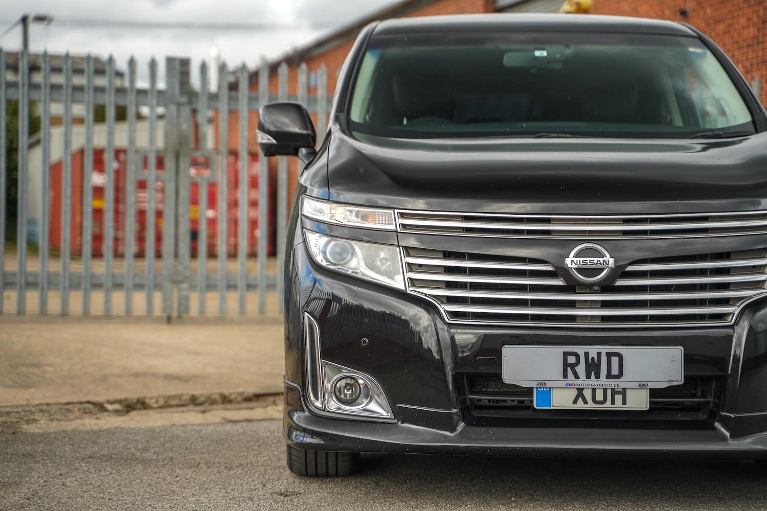 Used Nissan Elgrand 2020 for sale - 76370412: Photo 3