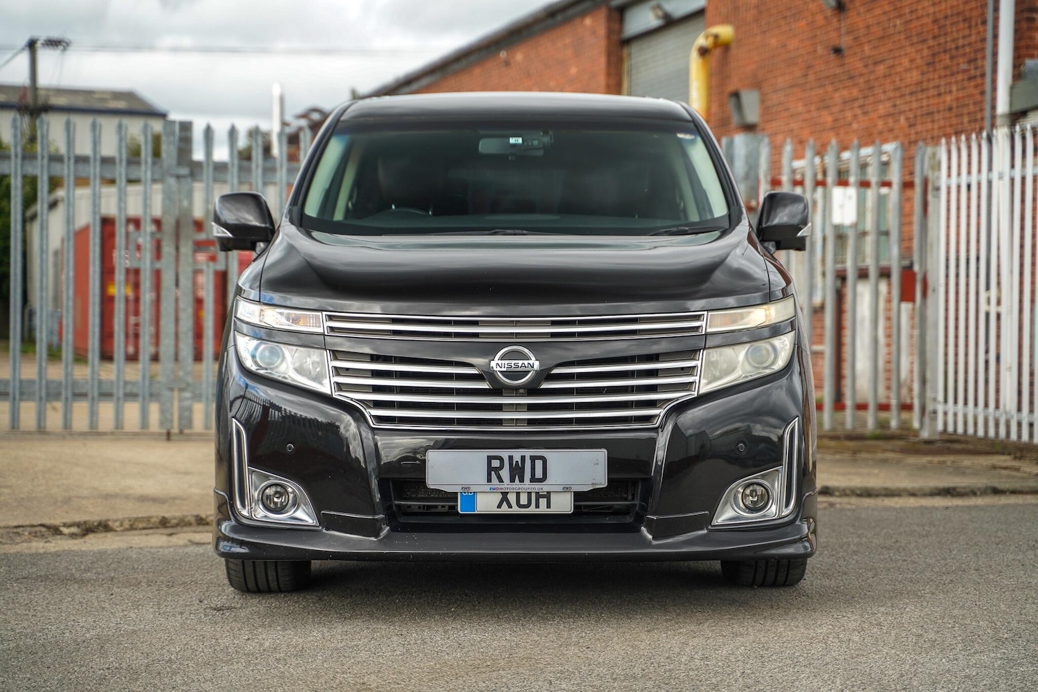 Used Nissan Elgrand 2020 for sale - 76370412: Photo 4