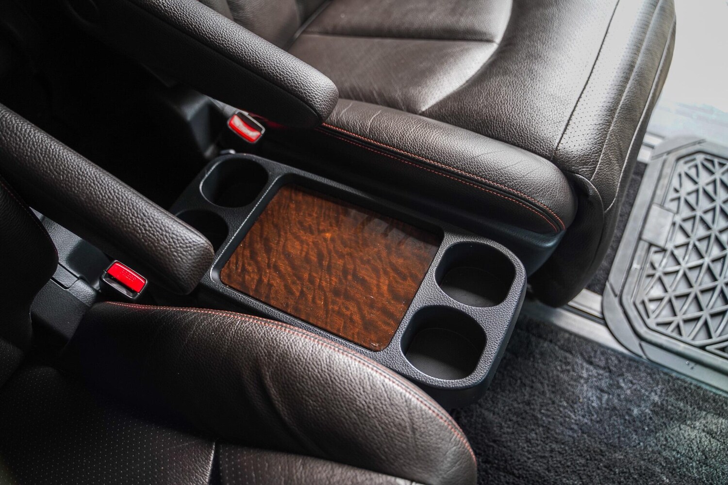 Used Nissan Elgrand 2020 for sale - 76370412: Photo 48