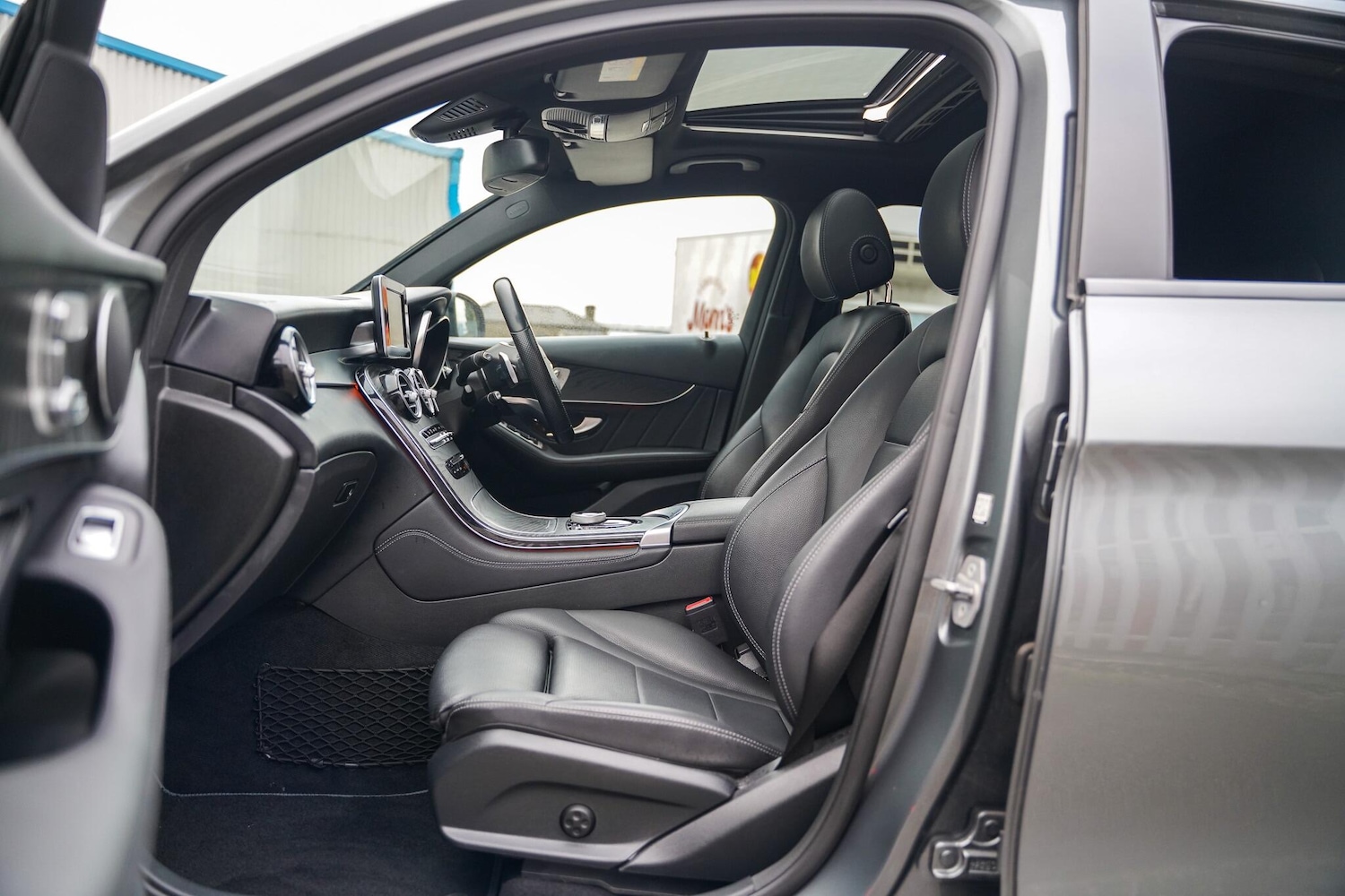 Used Mercedes-Benz GLC 2019 for sale - 77066470: Photo 13