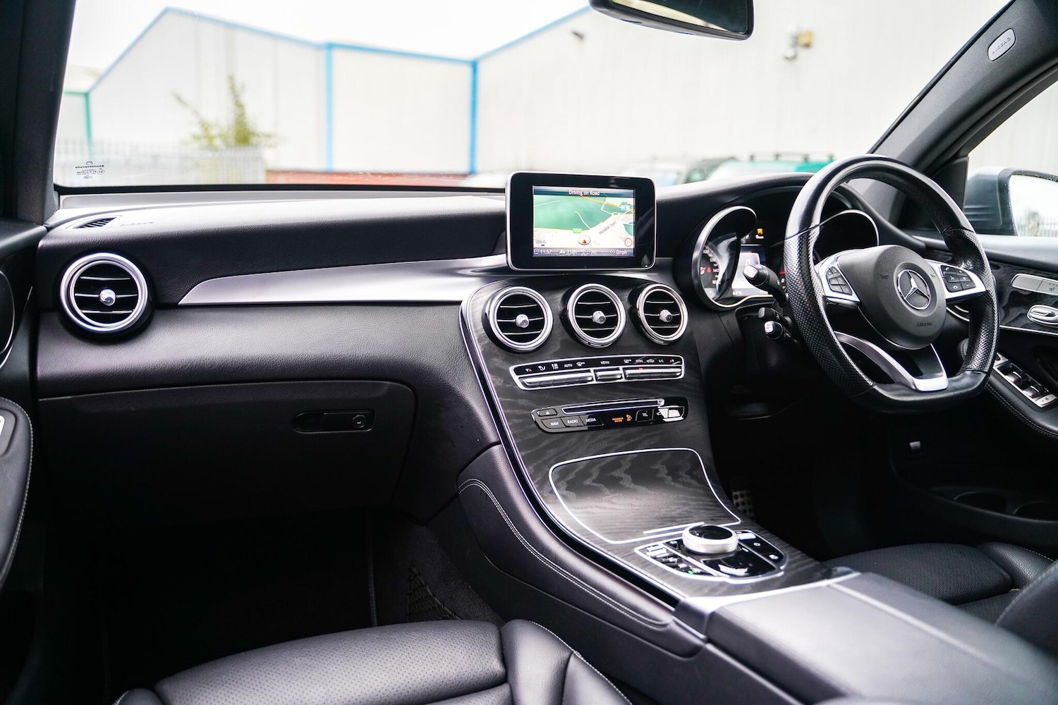 Used Mercedes-Benz GLC 2019 for sale - 77066470: Photo 14