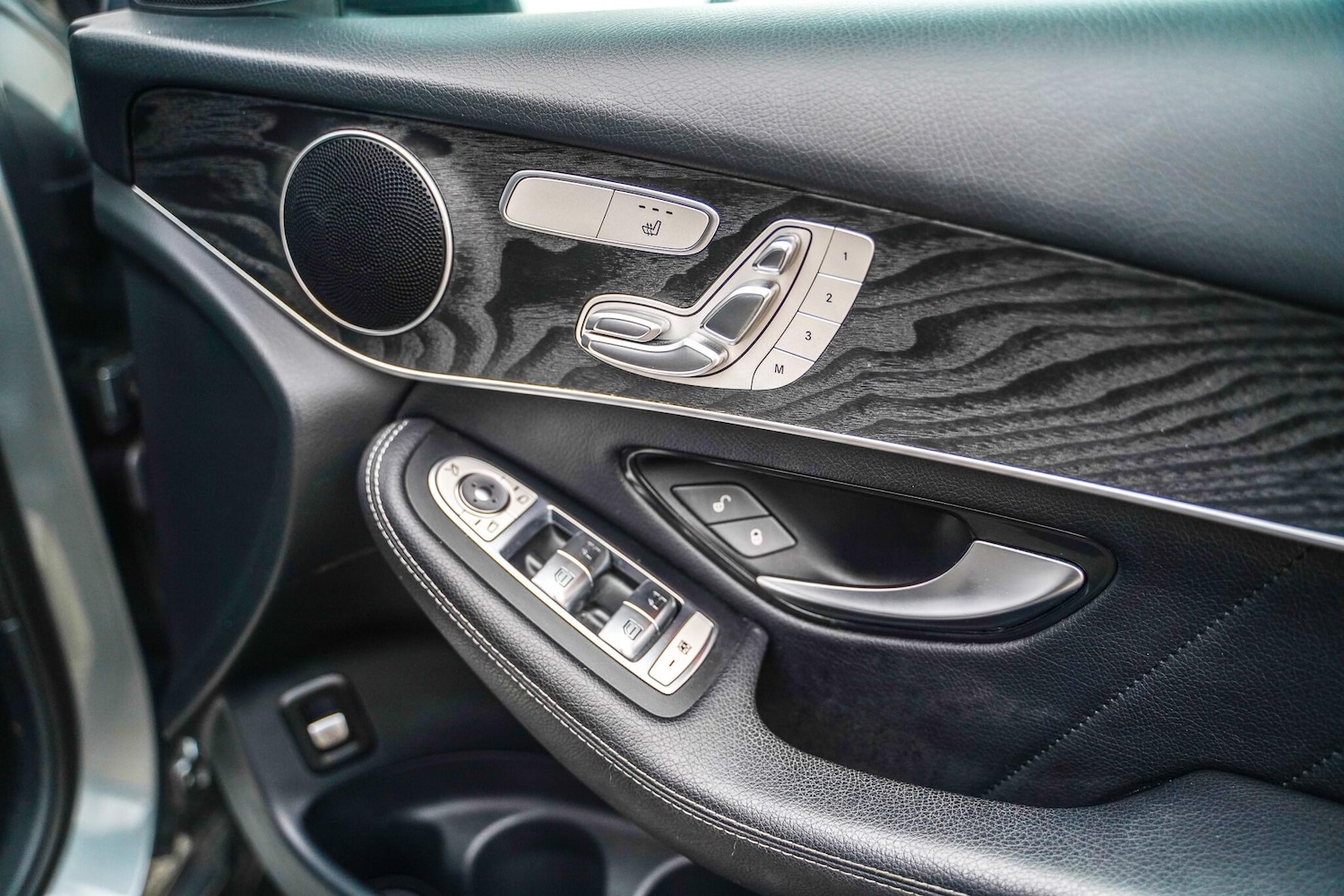 Used Mercedes-Benz GLC 2019 for sale - 77066470: Photo 33