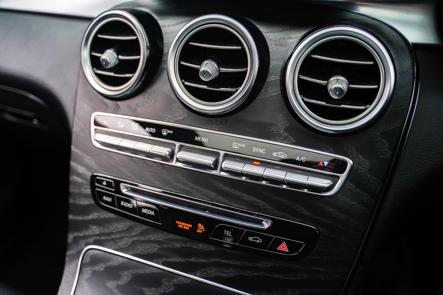 Used Mercedes-Benz GLC 2019 for sale - 77066470: Photo 39