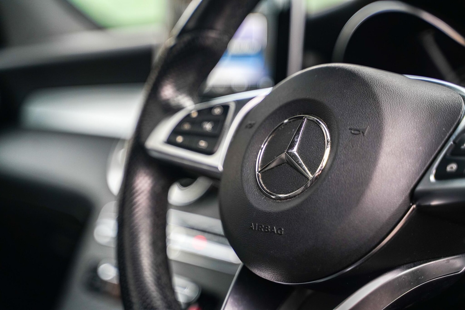 Used Mercedes-Benz GLC 2019 for sale - 77066470: Photo 45