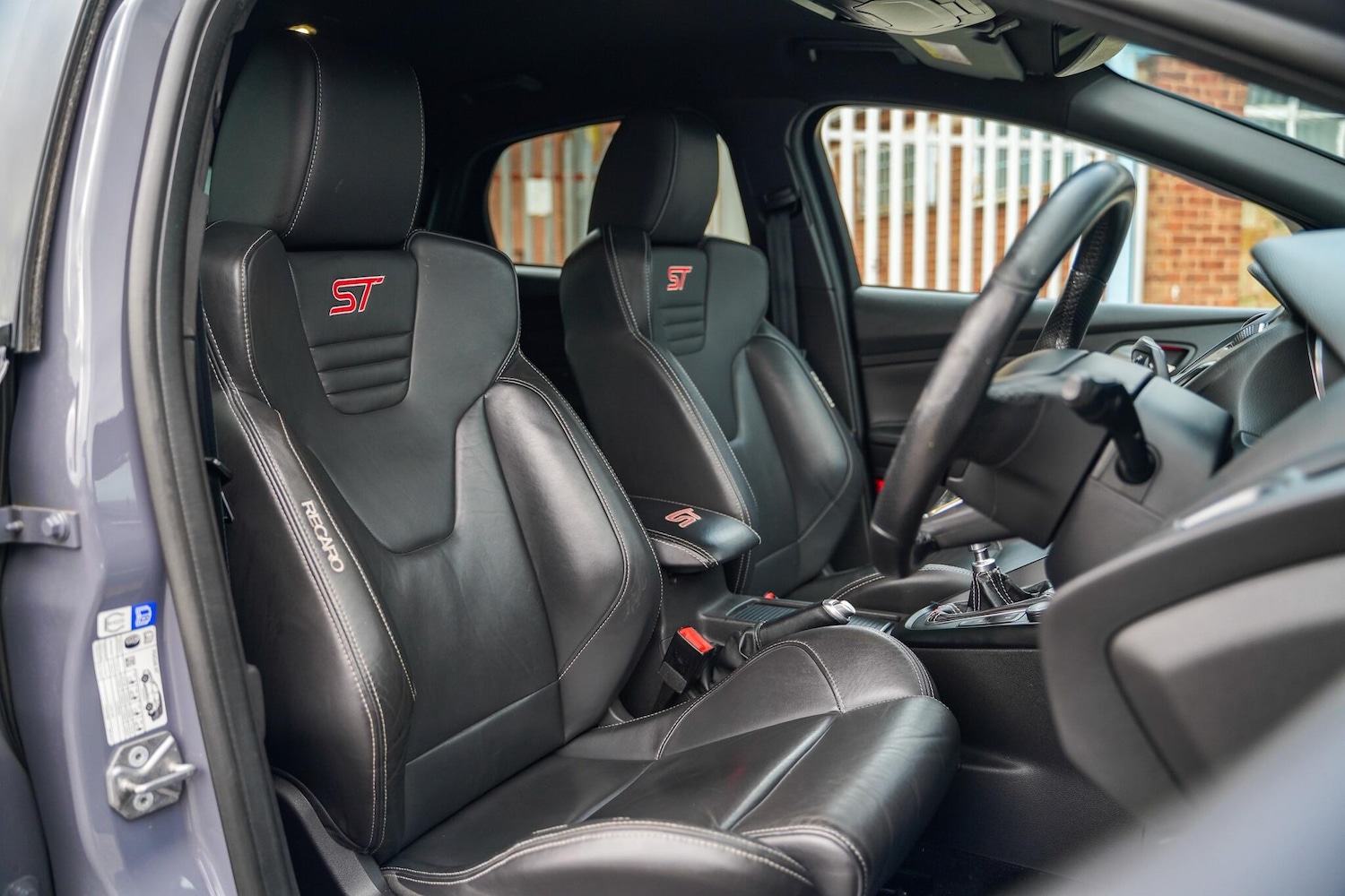 Used Ford Focus 2015 for sale - 76596930: Photo 13