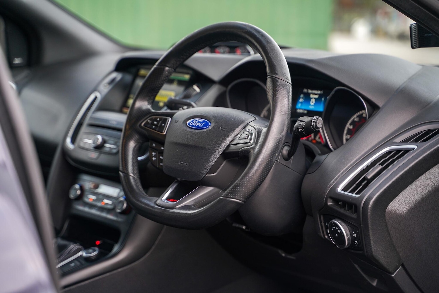 Used Ford Focus 2015 for sale - 76596930: Photo 15