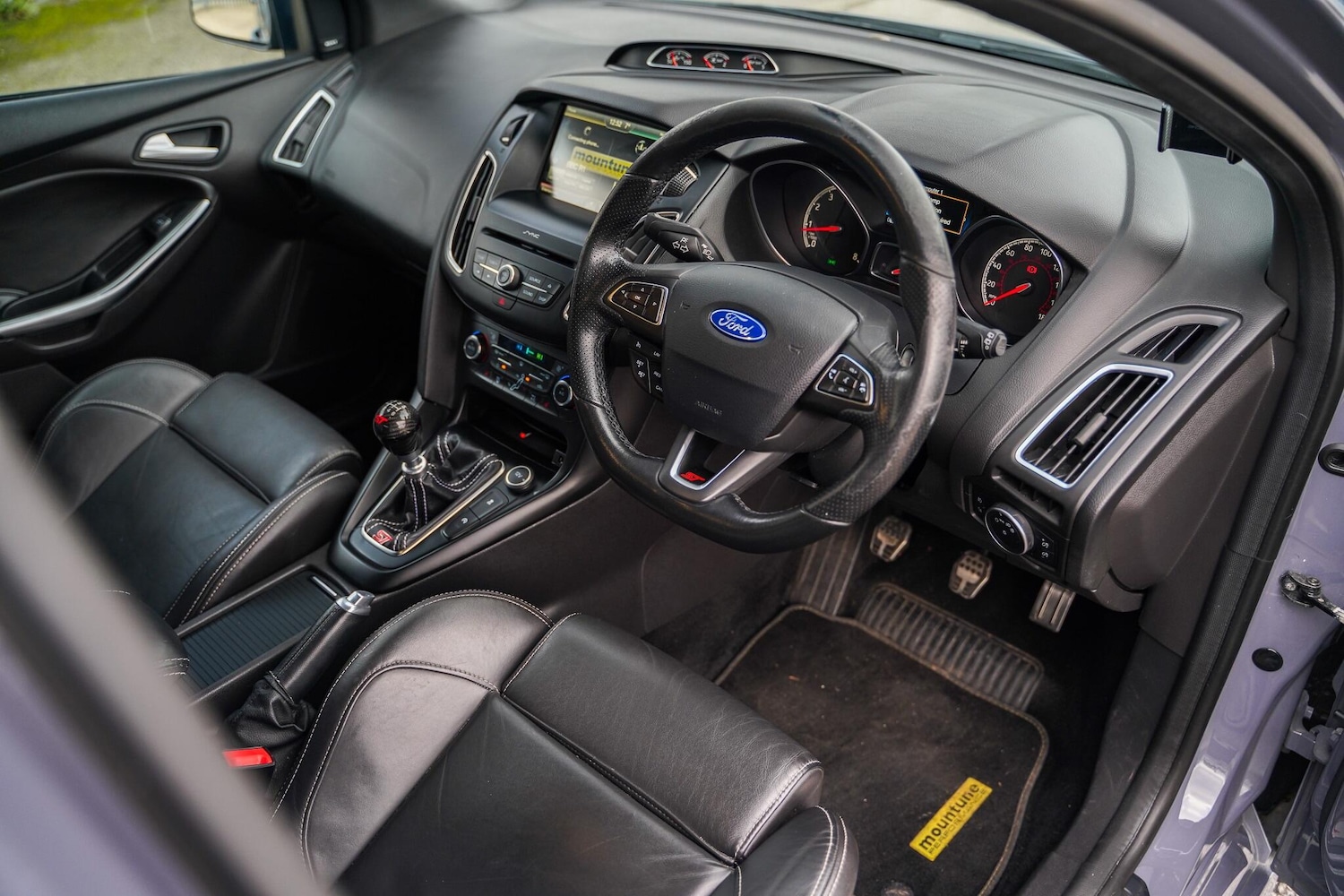 Used Ford Focus 2015 for sale - 76596930: Photo 16