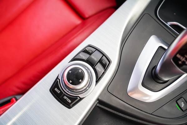 Used BMW 3 Series 2015 for sale - 76247216: Photo 30