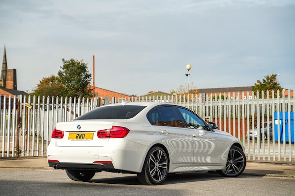 Used BMW 3 Series 2015 for sale - 76247216: Photo 3