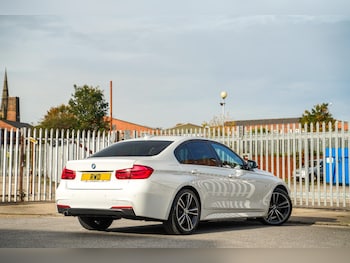 Used BMW 3 Series 2015 for sale - 76247216: Photo