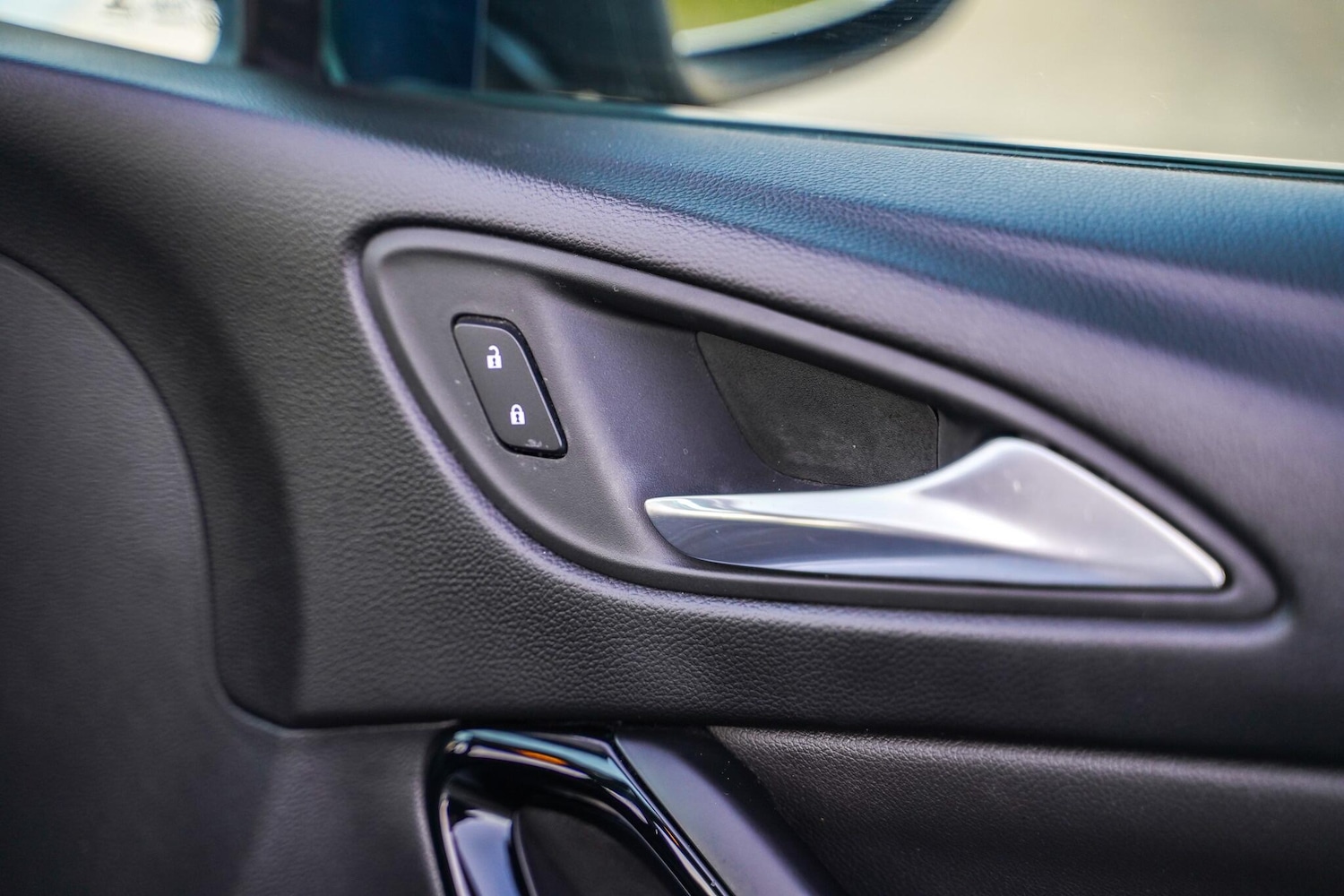 Used Vauxhall Astra 2018 for sale - 76714749: Photo 47