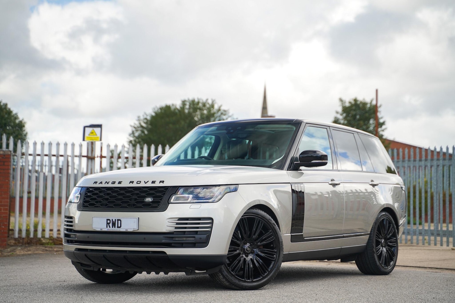 Used Land Rover Range Rover 2019 for sale - 77098042: Photo 1