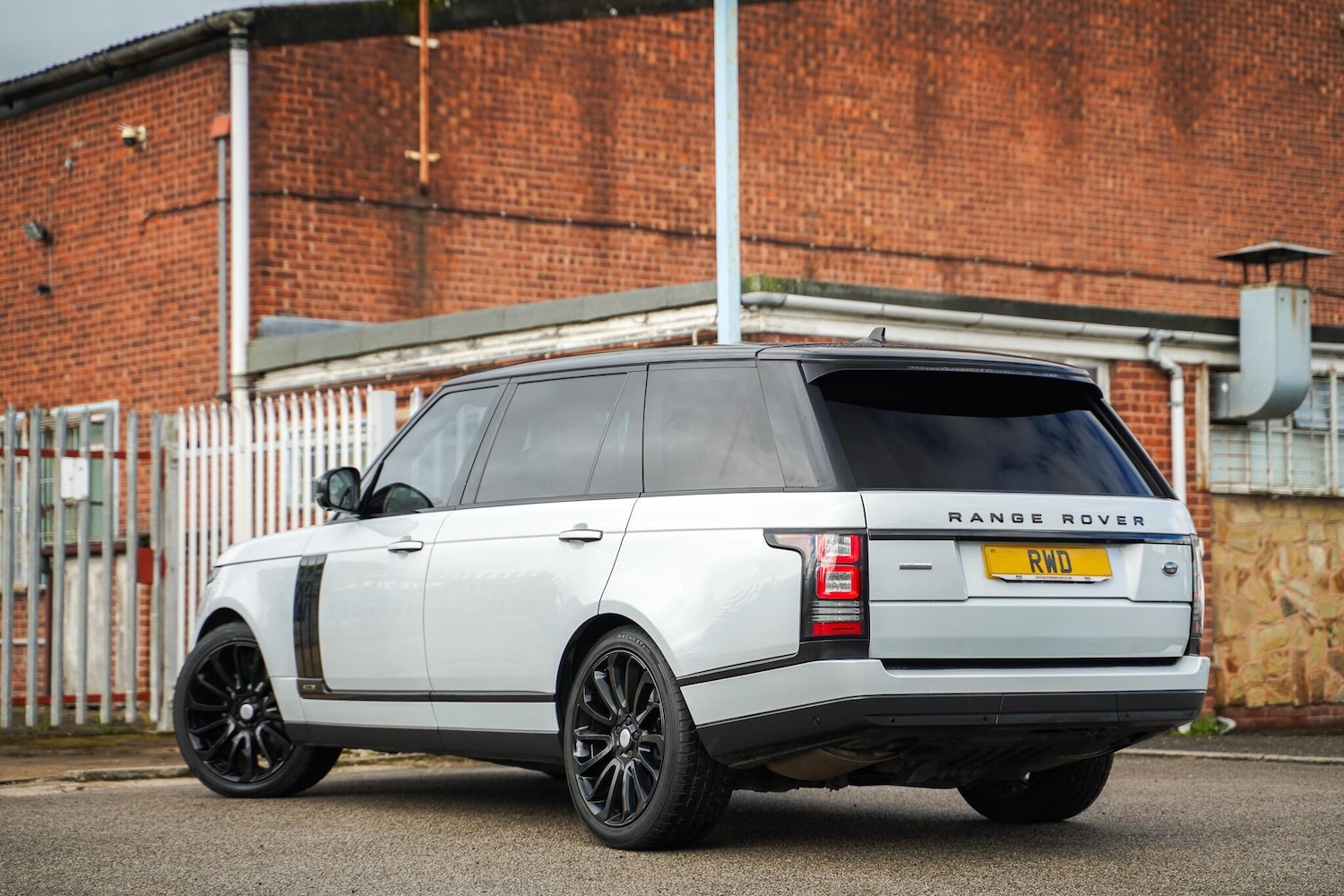 Used Land Rover Range Rover 2015 for sale - 76189846: Photo 11