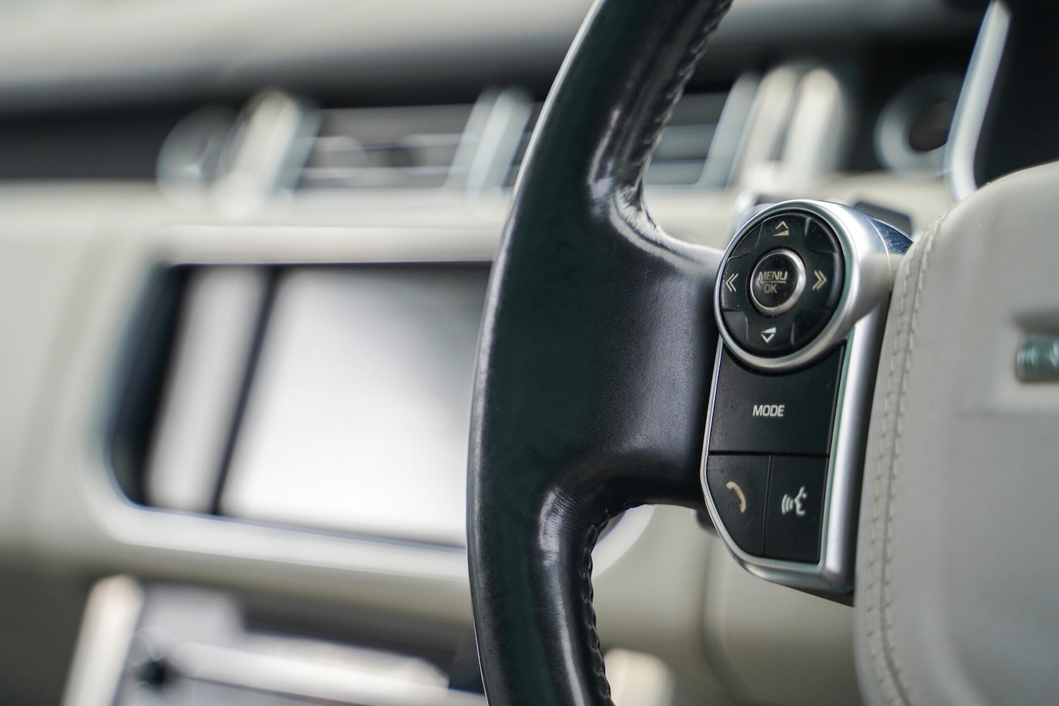 Used Land Rover Range Rover 2015 for sale - 76189846: Photo 49