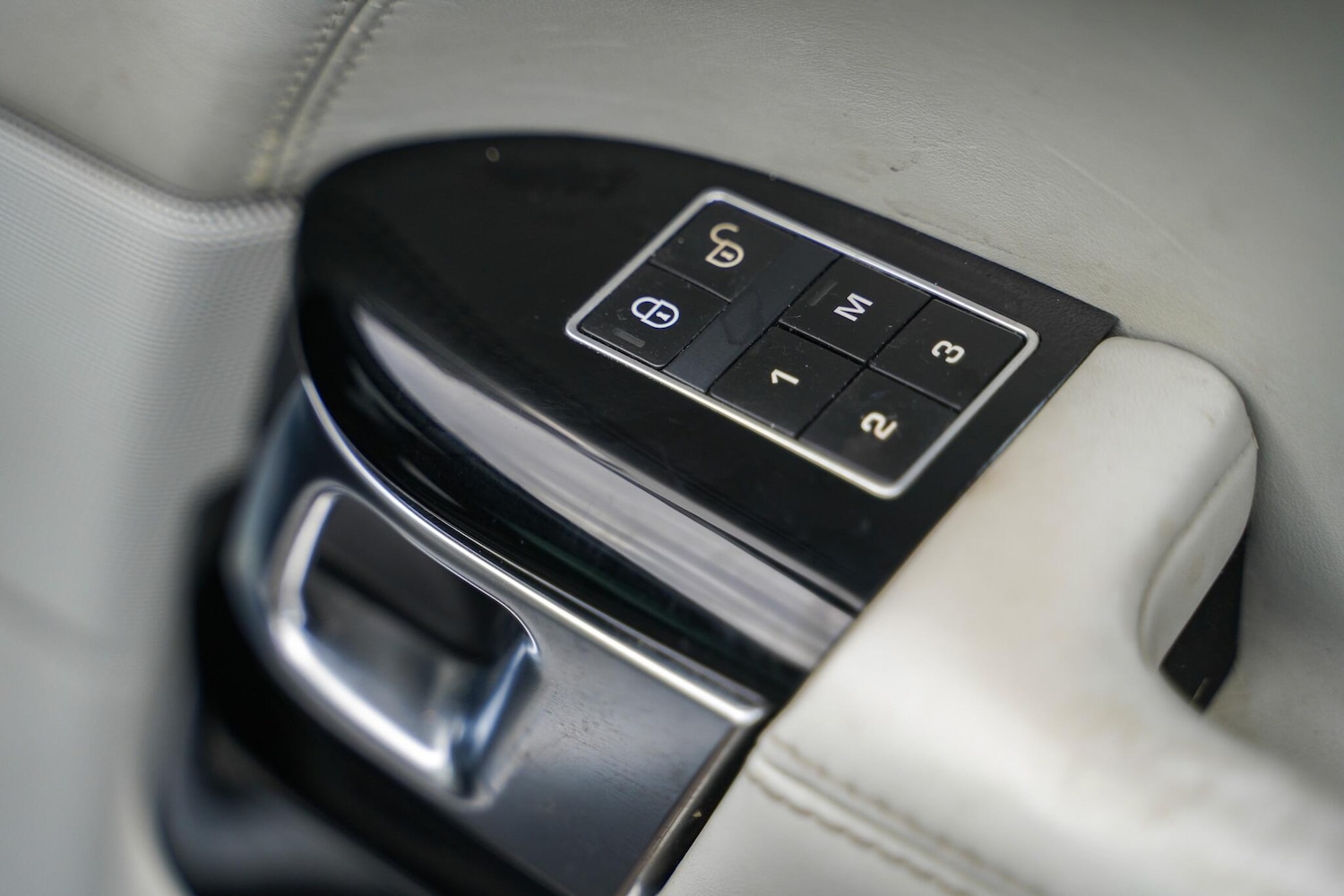 Used Land Rover Range Rover 2015 for sale - 76189846: Photo 50