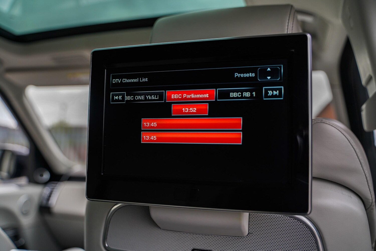 Used Land Rover Range Rover 2015 for sale - 76189846: Photo 53